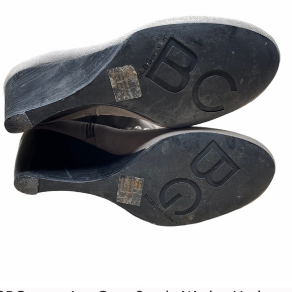 BCBGeneration Grey Suede Wedge Under the Knee Boot - Picture 9 of 9